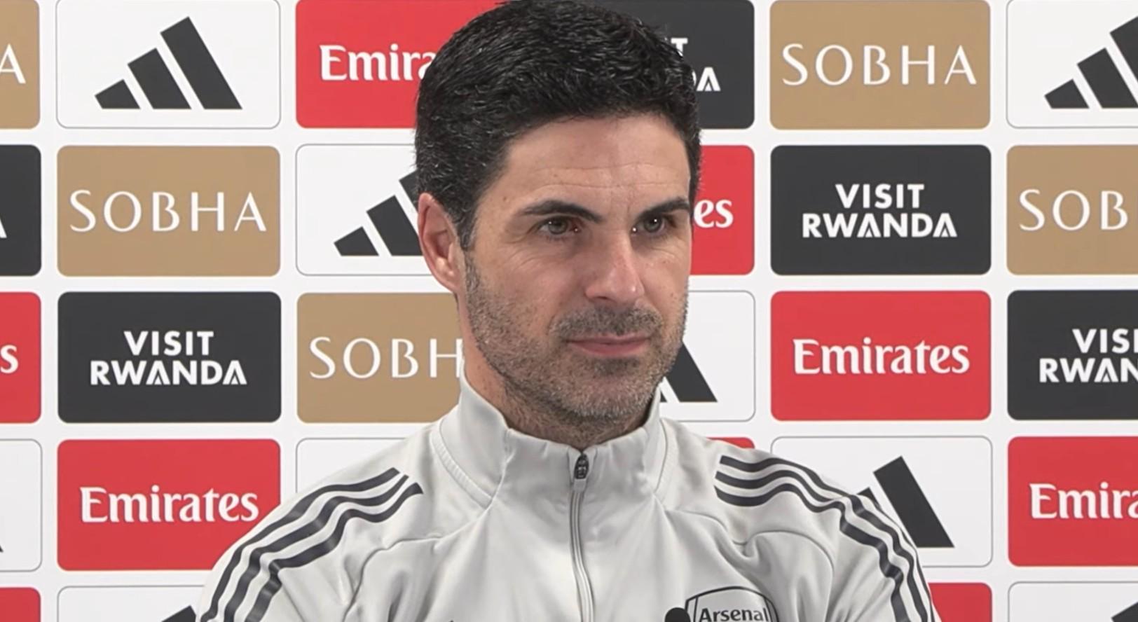 登录入口-阿尔特塔：卡拉菲奥里是肌肉伤；我会根据对手调整中锋选择